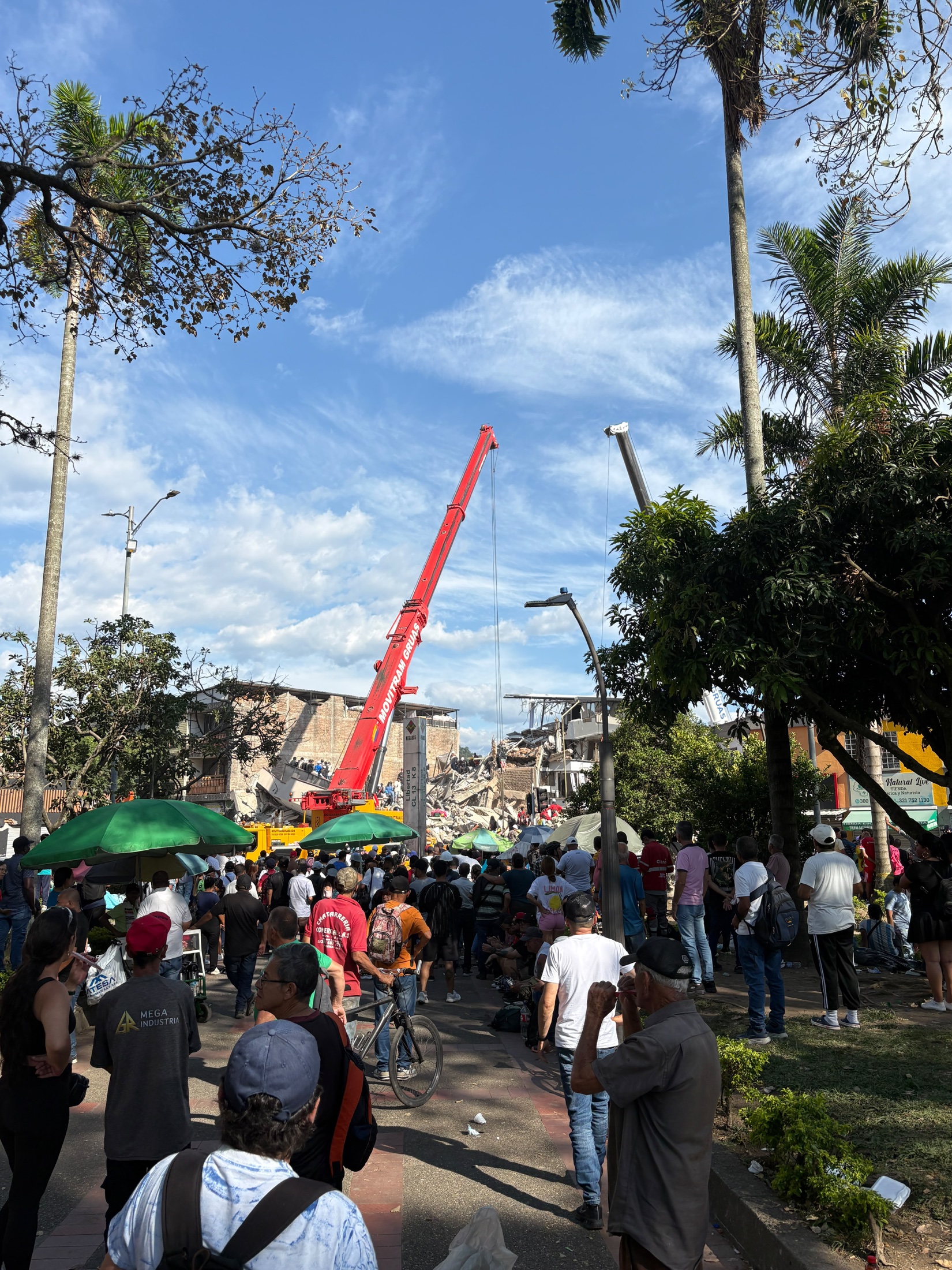 Edificio destruido en Pereira